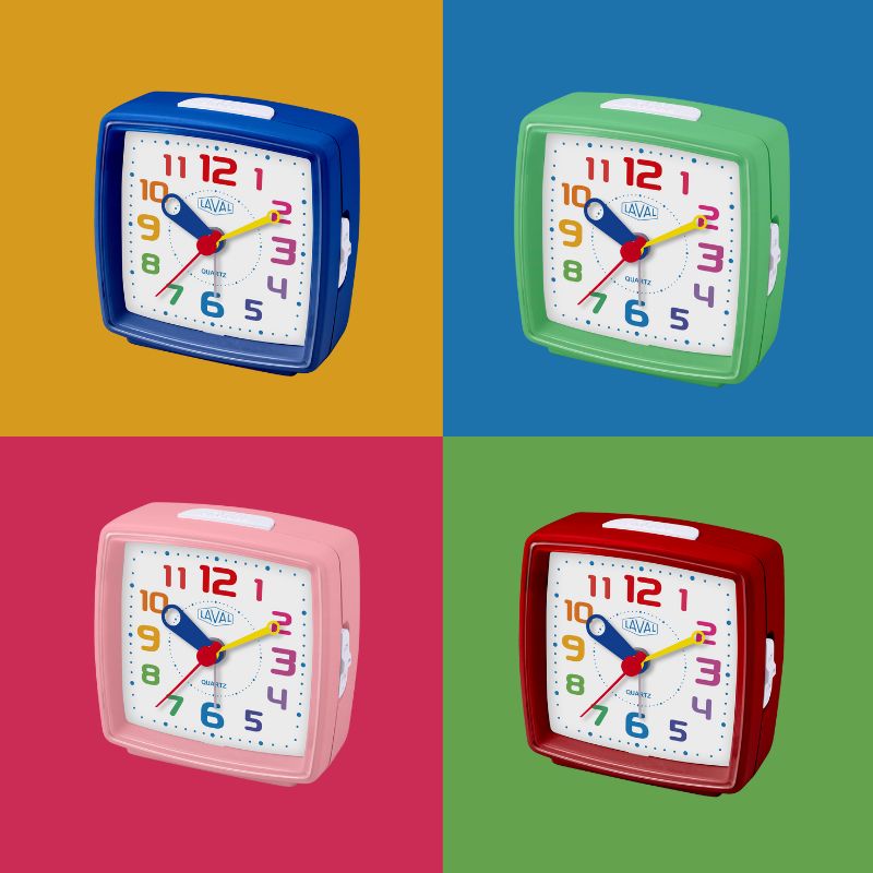 4 réveils carrés LAVAL pour enfant, quartz silencieux, alarme, lumière et chiffres multicolores
