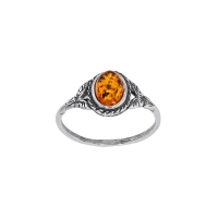 Bague ambre cognac, forme ovale et motifs papillon en argent 925/1000 vieilli