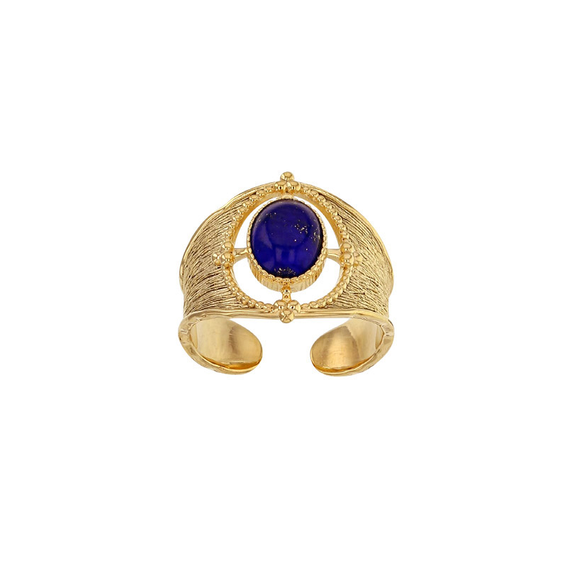 Bague Antique ajourée ornée d'un Lapis-lazuli en cabochon, plaqué or