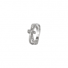 Bague effet double anneaux croisés en argent rhodié 925/1000 et oxydes de zirconium