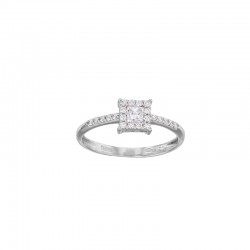 Bague empierrée Or 375/1000 avec oxyde de zirconium carré