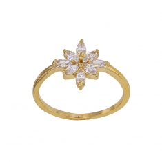 Bague fleur ornée d'oxydes en plaqué or