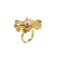Bague fleur réglable ornée d'une perle de culture d'eau douce, argent 925/1000 doré