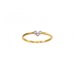 Bague Or 375/1000 3 petits oxydes de zirconium sertis clos Or blanc