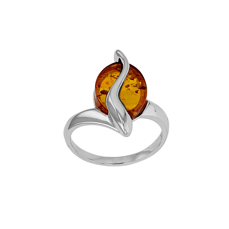 Bague ornée d'une ambre cognac, argent 925/1000