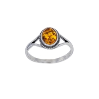 Bague ovale striée, ambre cognac en argent 925/1000 vieilli