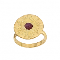 Bague ronde, aspect ciselé en forme de soleil, pierre synthétique rouge, argent 925/1000 doré