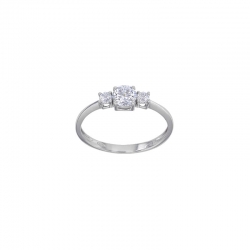Bague solitaire épaulé par 2 oxydes de zirconium Or blanc 375/1000 - 4,5 et 2,5mm