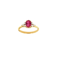 Bague solitaire Rubis ovale 7x5mm, épaulée de 6 diamants HSI 0,18ct, Or 750/1000