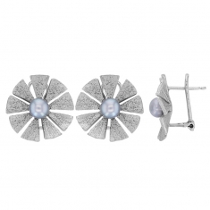 Boucles d'oreilles fleur aspect ciselé, perle de culture d'eau douce, argent 925/1000 rhodié