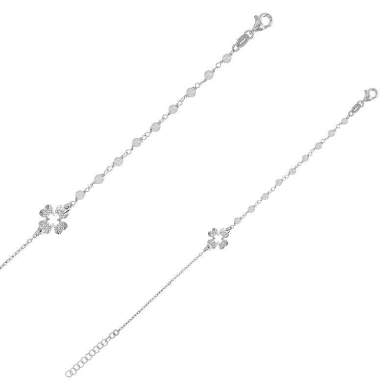 Bracelet fleur en relief et verso lisse, perles synthétiques en argent 925/1000 rhodié