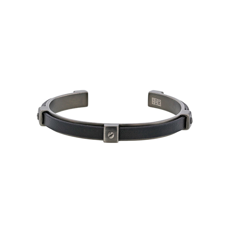 Bracelet jonc acier vieilli et cuir de bovin noir