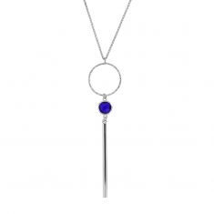 Collier argent 925/1000 rhodié orné d'une pierre synthétique bleu marine ajouré de forme ronde