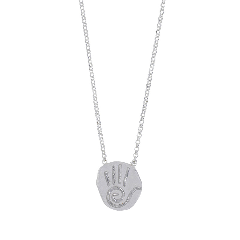 Collier argent 925/1000 orné d'un motif main rupestre