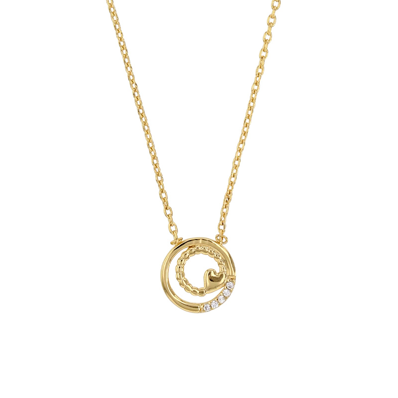 Collier avec c¶ur et oxydes encerclés, plaqué or