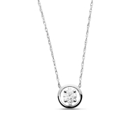 Collier avec diamant synthétique serti clos 0,20ct GVS rond, entourage Or blanc 750/1000