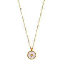 Collier coeur rond aspect perlé et nacre, acier doré