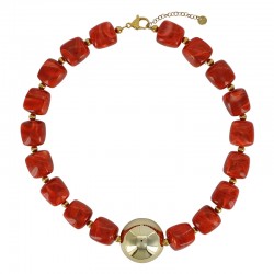 Collier cubes en résine jaune avec une boule dorée, acier doré