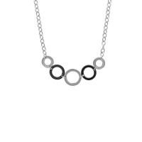 Collier de cercles argentés et noirs en acier