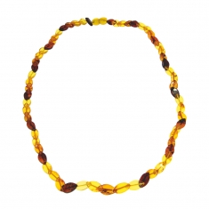 Collier en pierres d'ambres de formes ovales, fermoir ambrine à vis