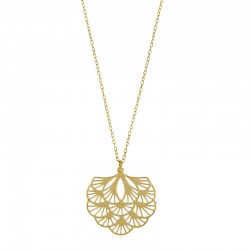 Collier motif fleur ajourée en acier doré