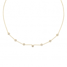 Collier orné de 7 oxydes sertis clos, plaqué or