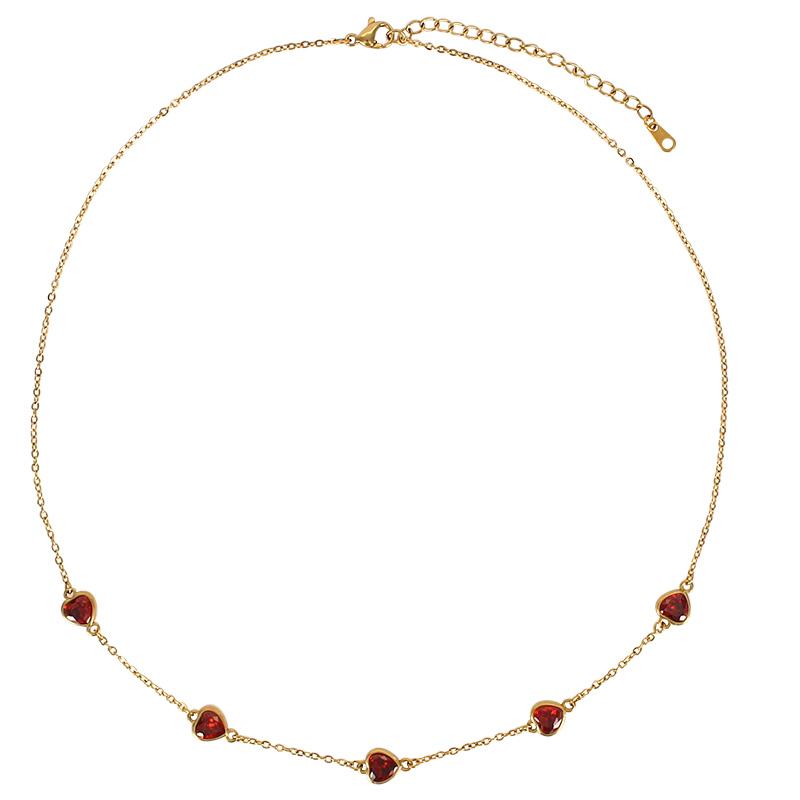 Collier 5 oxyde teinté rouge en forme de coeur, acier doré