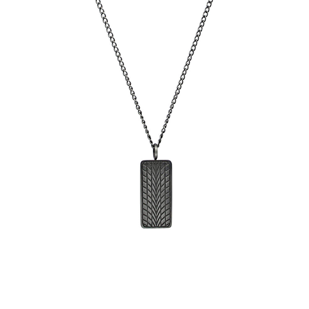 Collier pour homme en acier antique avec relief
