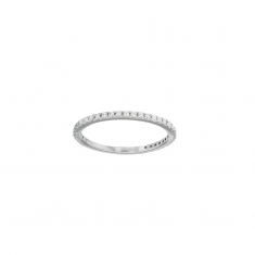 Demi-alliance en Or 750/1000 et oxydes de zirconium (serti griffes)