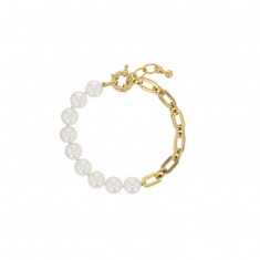 Bracelet chaîne laiton doré avec maille figaro alternée et perles de Majorque blanches