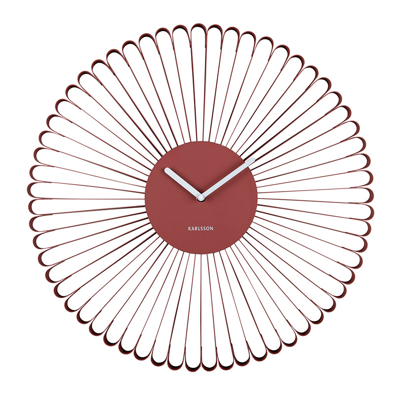 Horloge murale ajourée et arrondie en fer rouge ocre