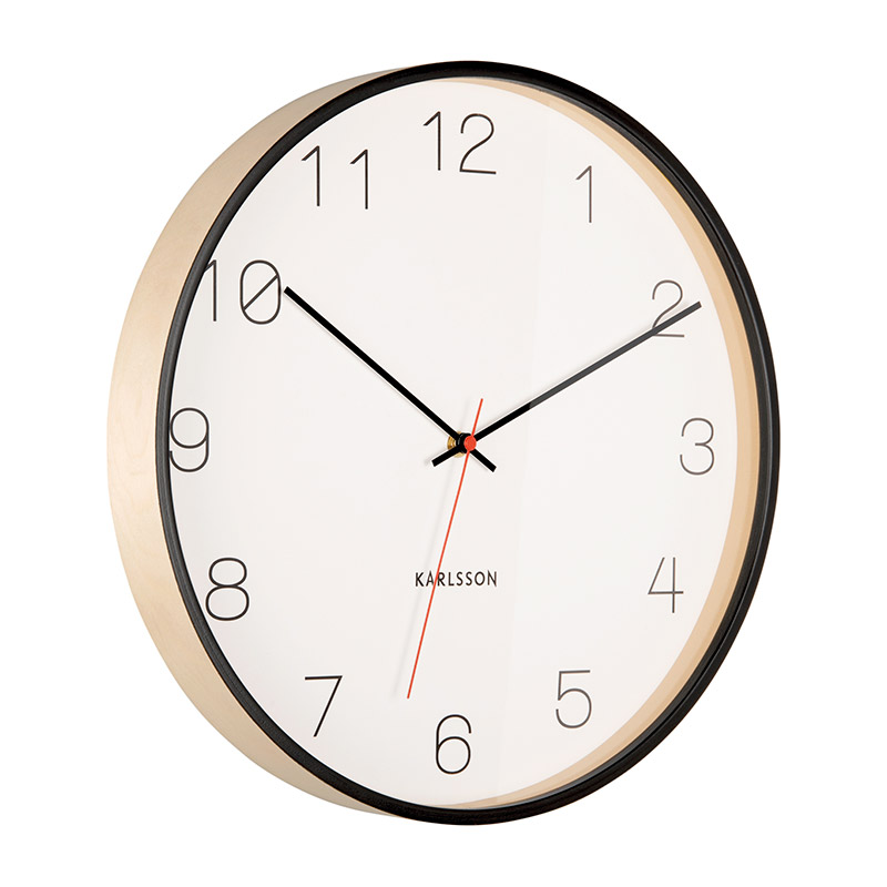 Horloge murale en bois de bouleau naturel avec contour noir