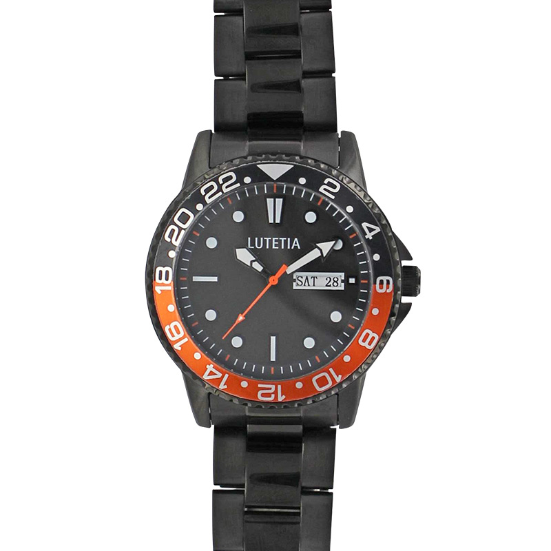Montre Lutetia boîtier acier argenté, dato 3h cadran noir et bracelet acier noir