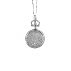 Montre pendentif motif fleurs, laiton argenté, 2 aiguilles, index et chiffres arabes