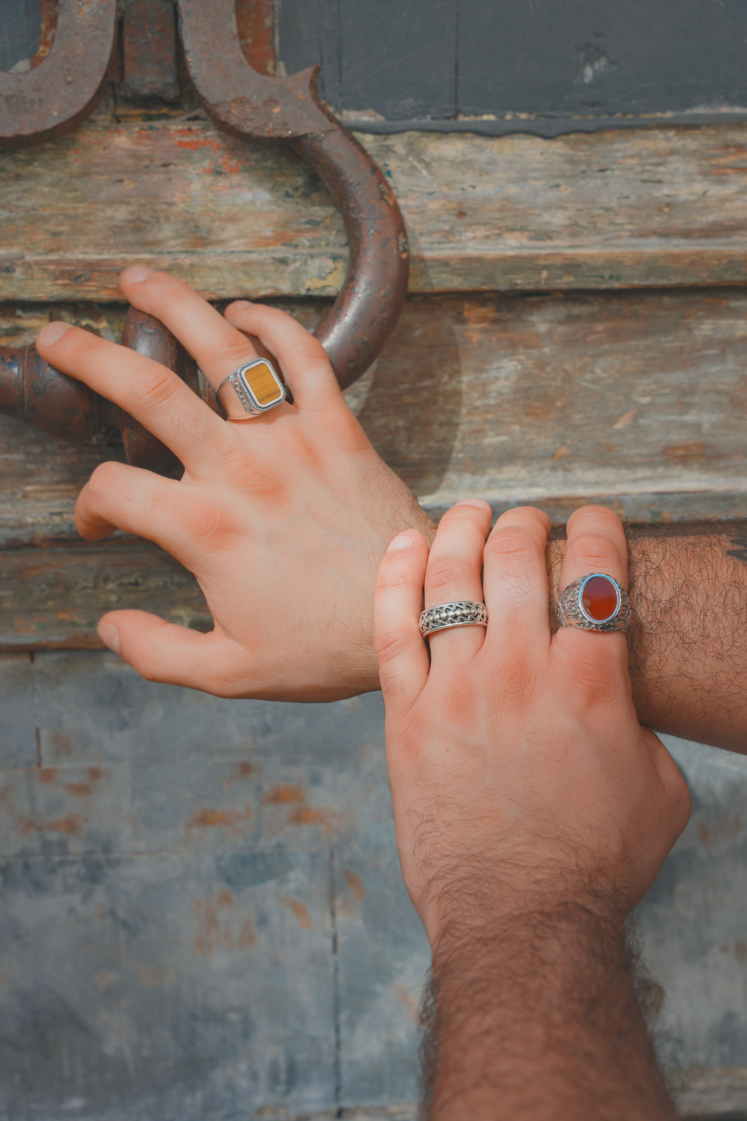 Chevalière lapis-lazuli, taille rectangle, motif ciselé/celtique, argent 925/1000