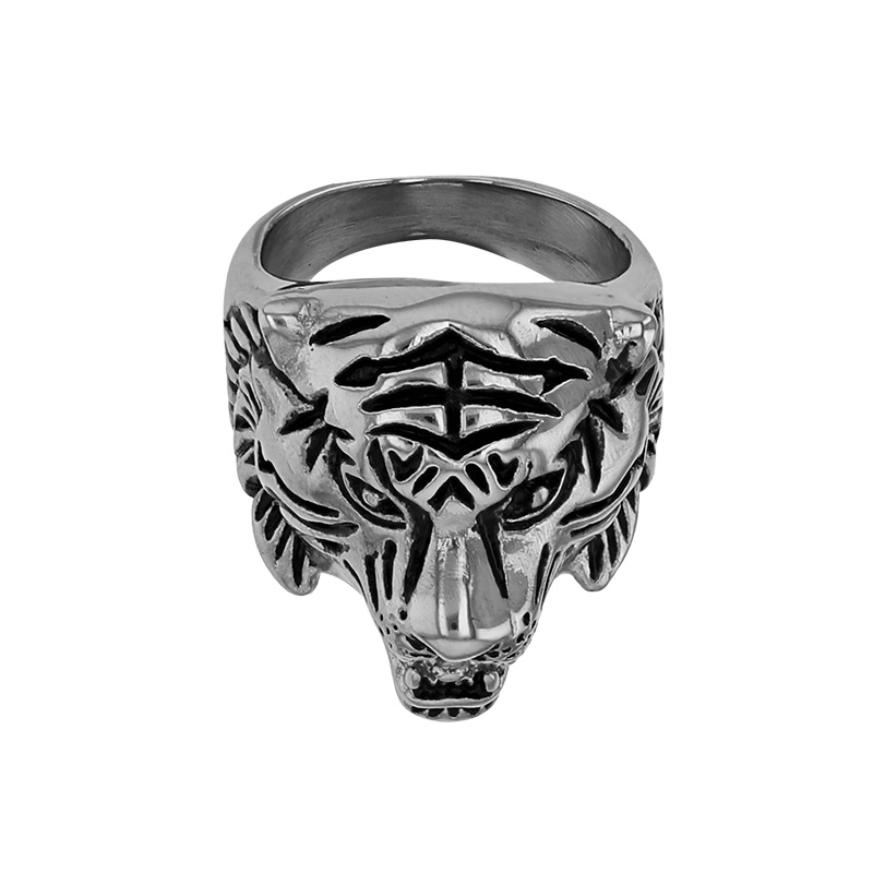 Bague motif tête de tigre en acier