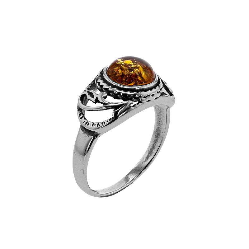Bague ambre cognac, petit rond ajouré, motifs anciens, argent 925/1000 vieilli