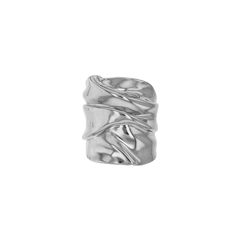 Bague large aspect froissé, argent 925/1000 platiné