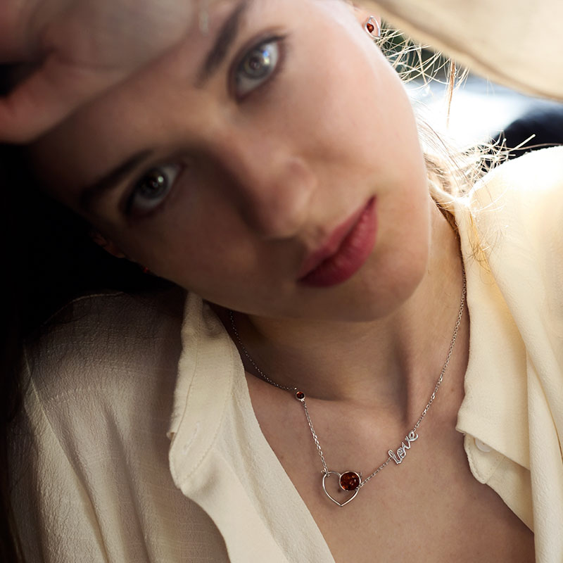 Collier coeur Love avec 2 pierres Ambre cognac et argent 925/1000 rhodié