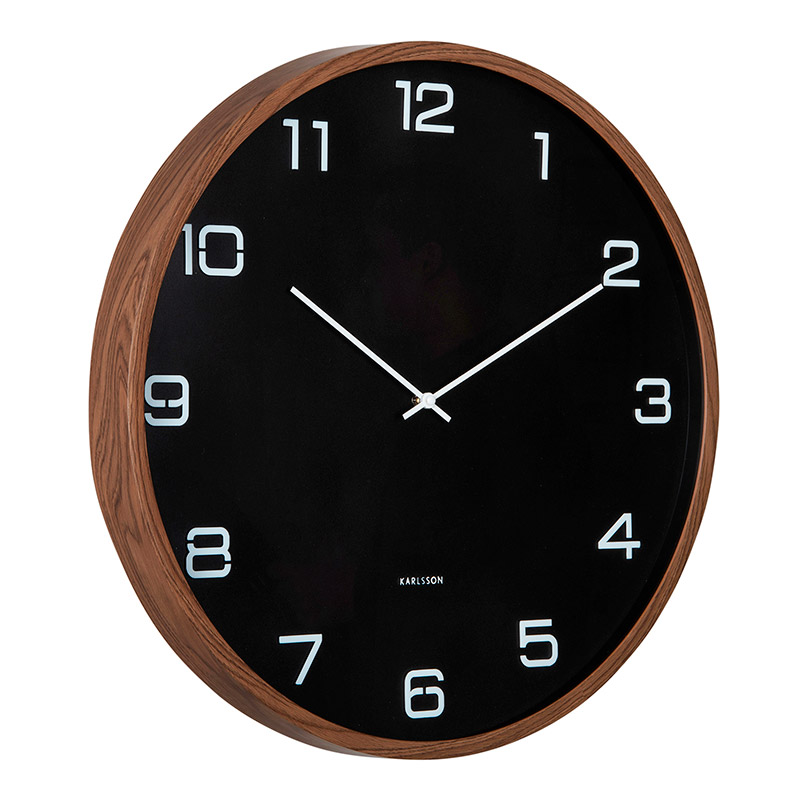 Horloge murale couleur bois foncé et cadran blanc